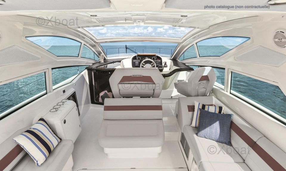 slider 1 Beneteau Gran Turismo 40